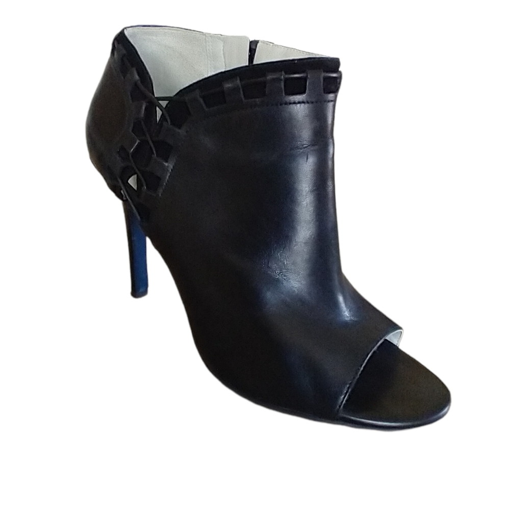 Maria Sharapova Solid Black‎ Leather Hills Size 9